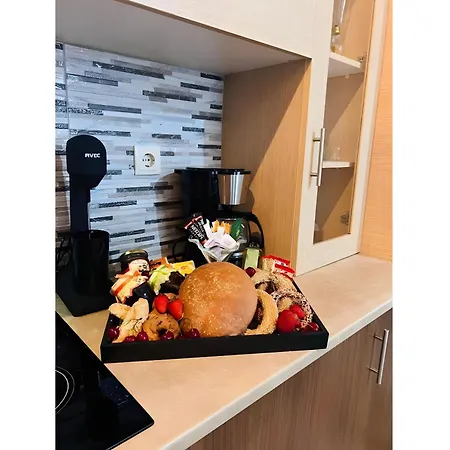 Traditional House 1925 公寓 *